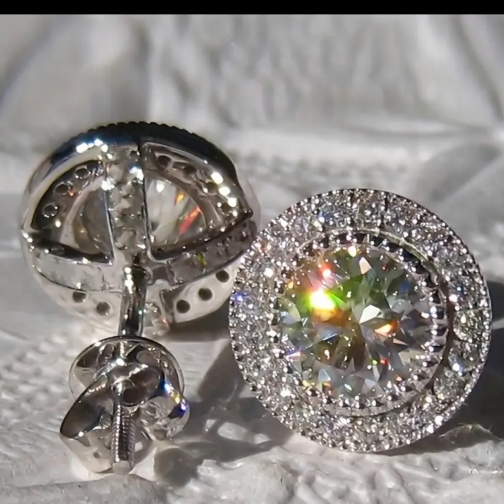 👼 Cubic zirconia Halo Stud Earrings